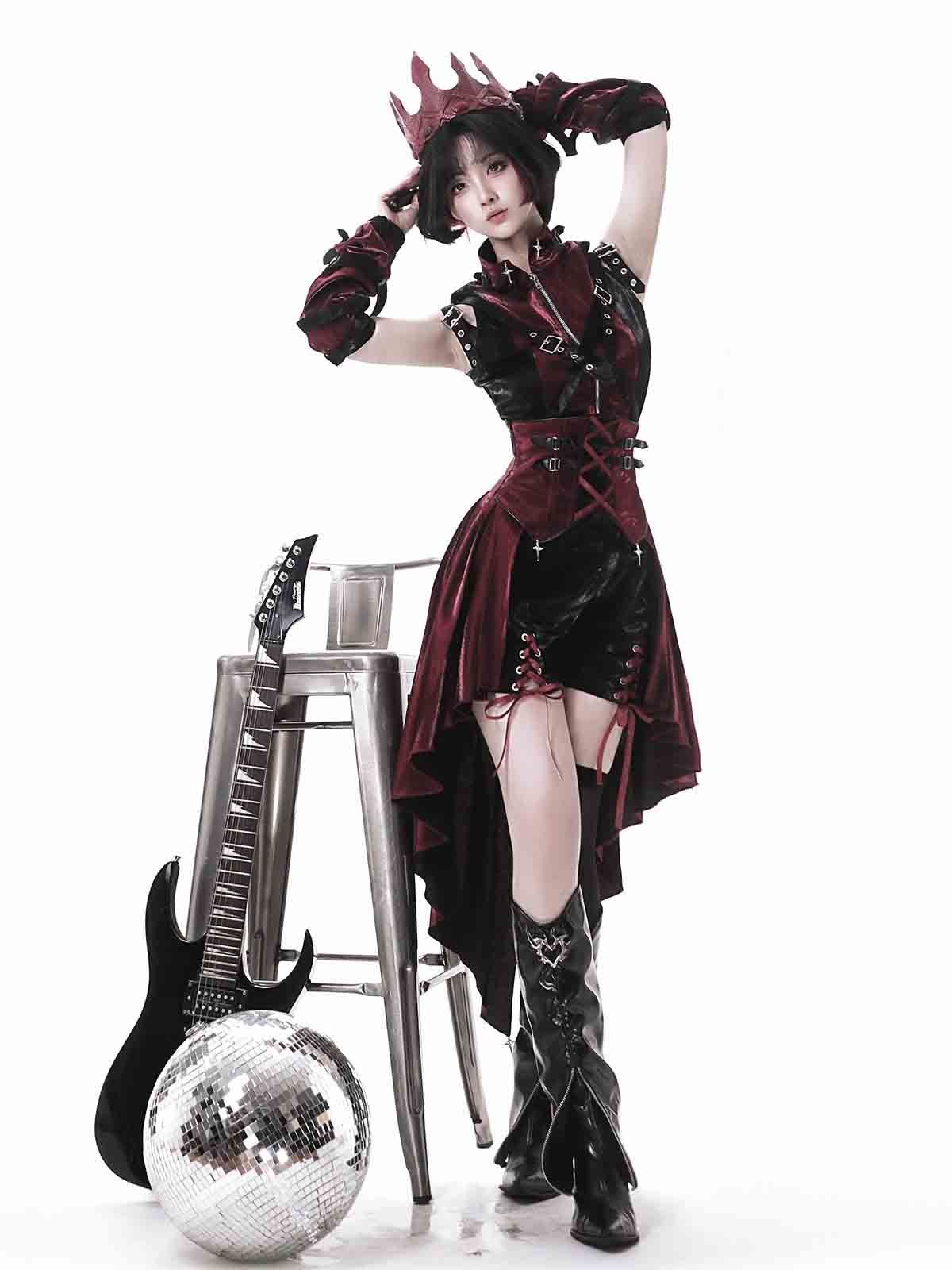 刺客ロリータ Lolita トップス 袖カバー サスペンダースカート ショートパンツの4点セット 個性派甘辛ミックス コスプレ 仮装 撮影 イベント 衣装 レディース お出かけ 日常かわいいスタイル 体型カバー ガーリー