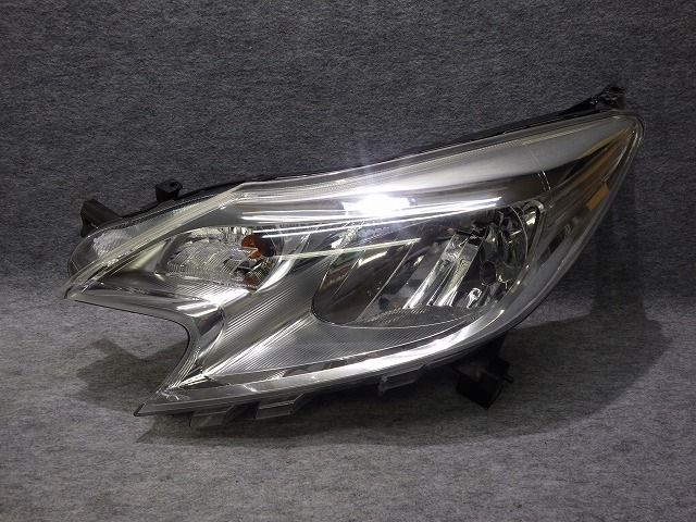 ノート 左ヘッドライト ハロゲン E12 NE12 前期 1868 レべ付 日産 綺麗
