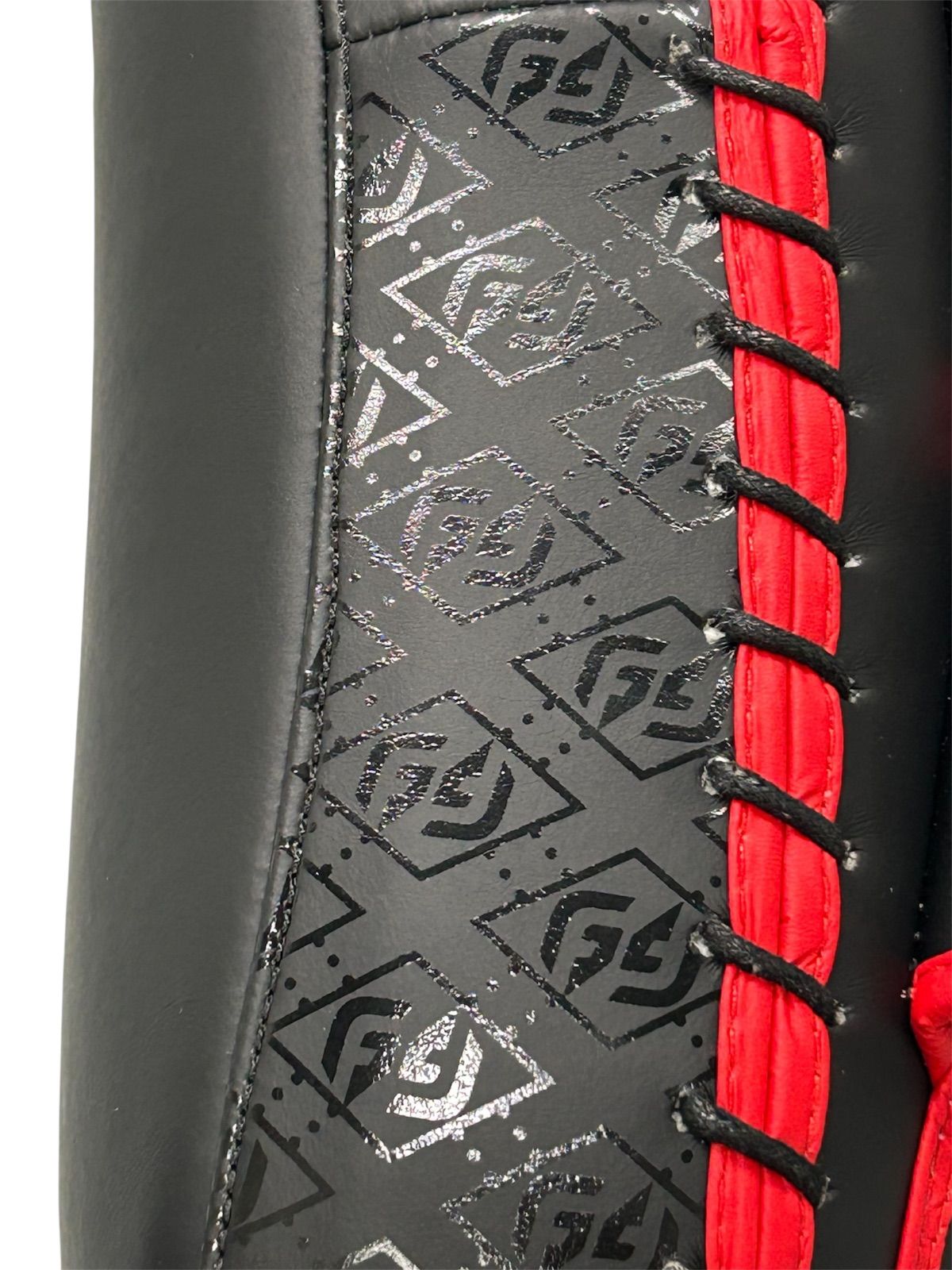 GRIT PROTECTIVE PAD TOKYO JAPAN キックミット