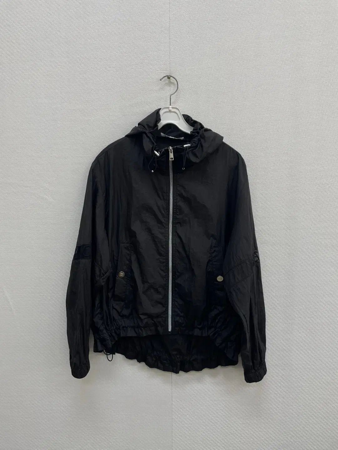 ESCADA(エスカーダ) 2024 レディース ウィンドブレーカー / C-896