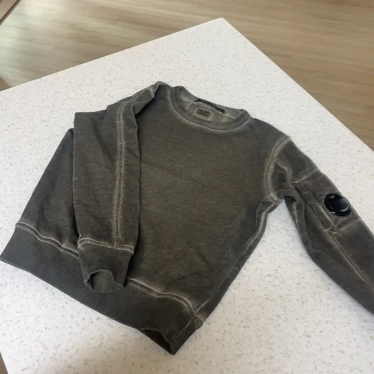 C P カンパニー スウェット Tシャツ キッズ 6 a