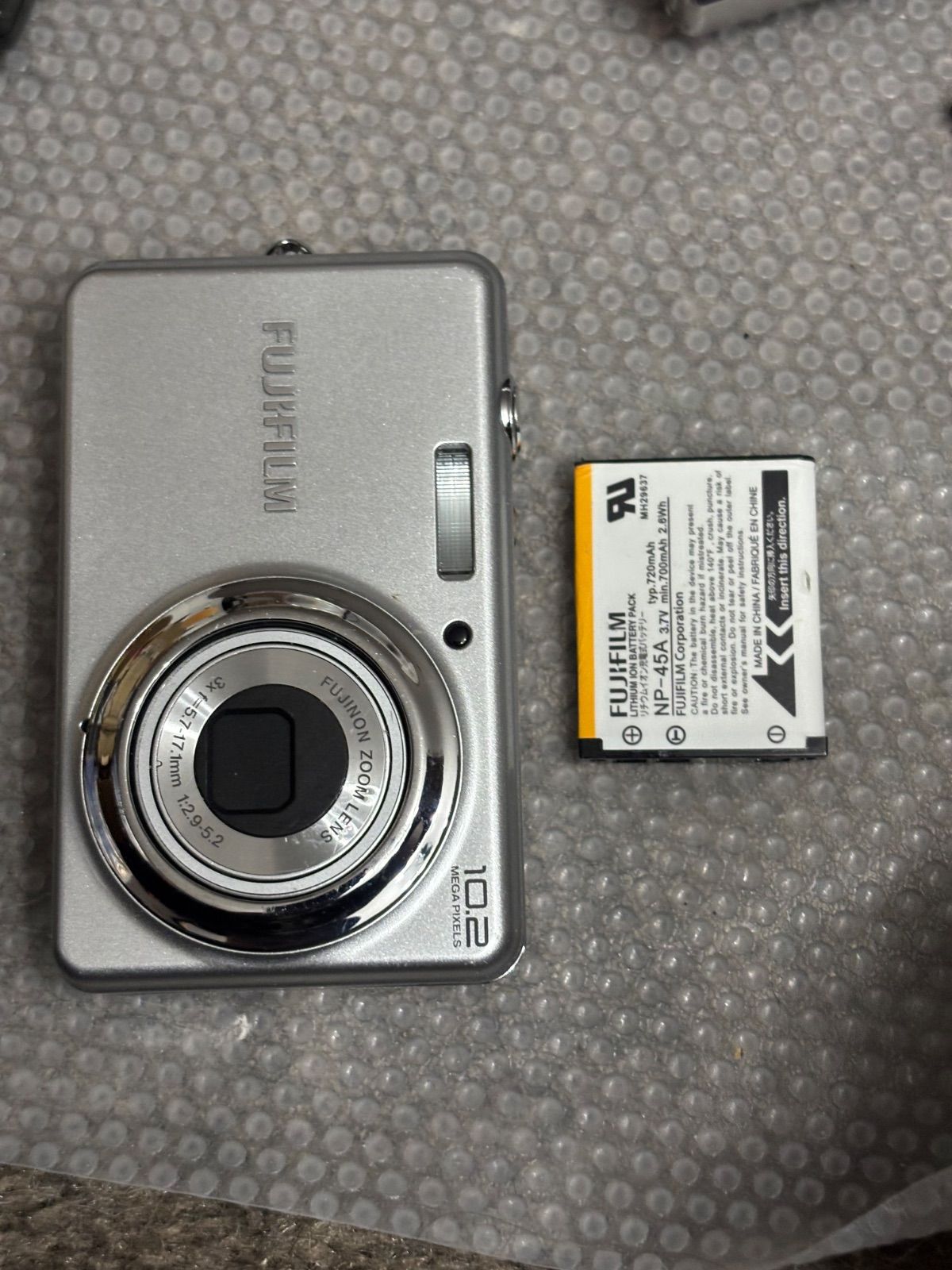 FINEPIX J 27 デジカメ 12101