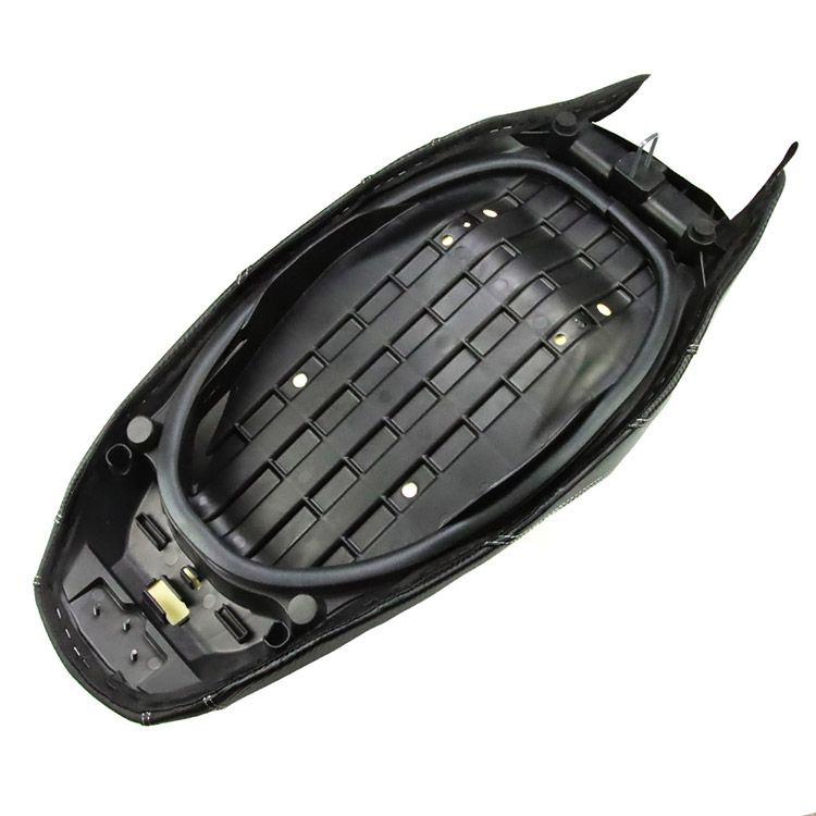 ヤマハ NMAX155 卸売 用 社外シート 黒レザー＋カーボン調 シートASSY