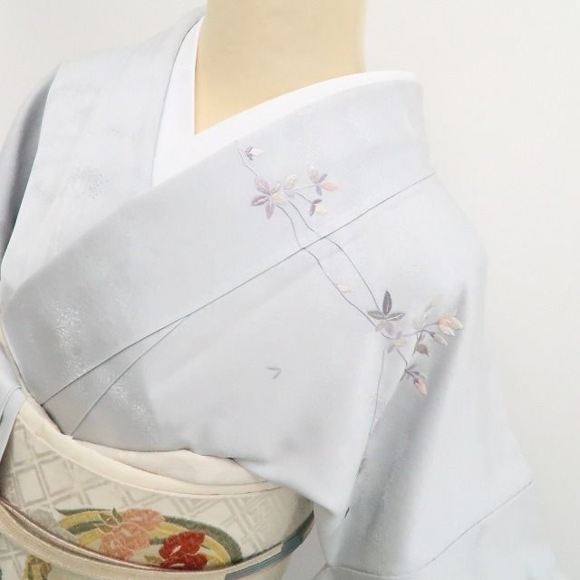 ❁tomihisa❁新品 山口美術織物 落款 総刺繍 着物 正絹 仕付け糸付