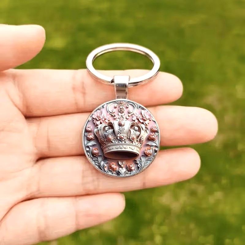 ☆華やかで優雅な王冠の開運キーホルダー｜幸運・ラッキーアイテム