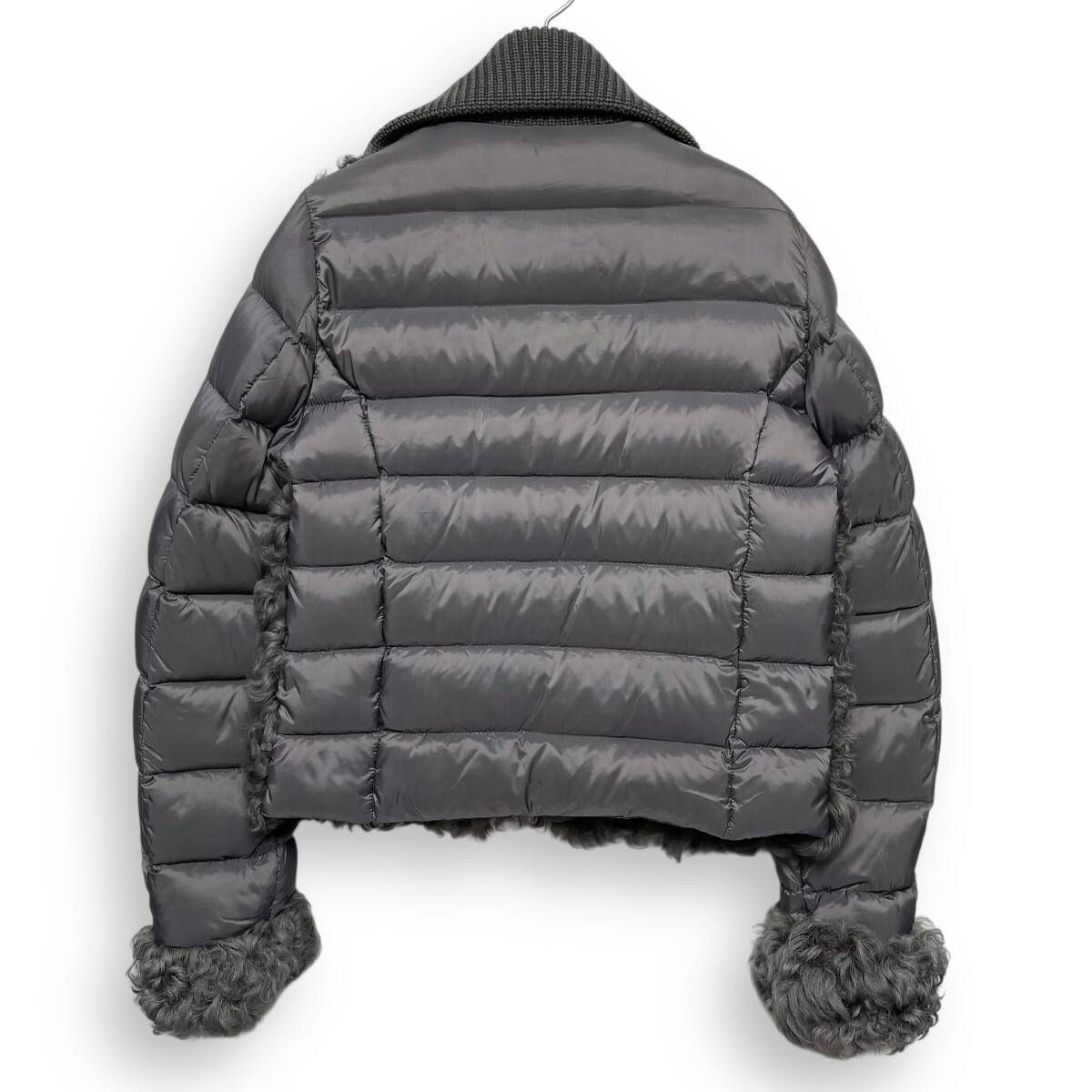Moncler グレー ダウンジャケット ファー付き MONCLER (モンクレール 