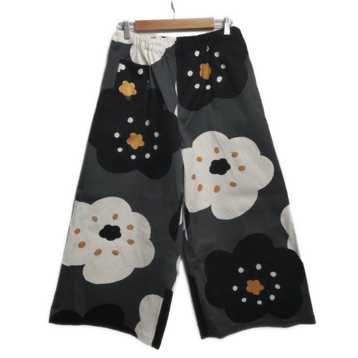 SOU ソウソウ パンツ レディース - ダークグレー×黒×マルチ フルレングス|ウエストゴム|花柄