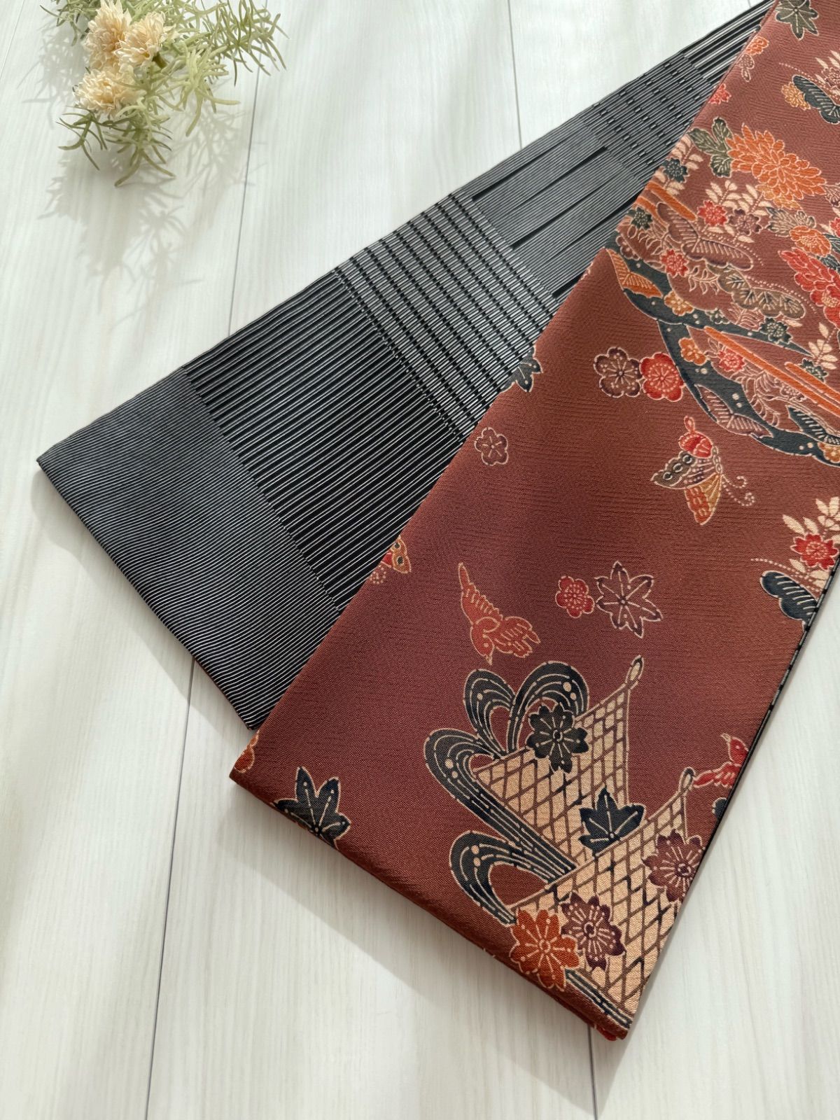 278号 半幅帯 紅型 茶 丹後ちりめん × 小紋 黒 正絹 リバーシブル ︎残り4点の 商品です ︎