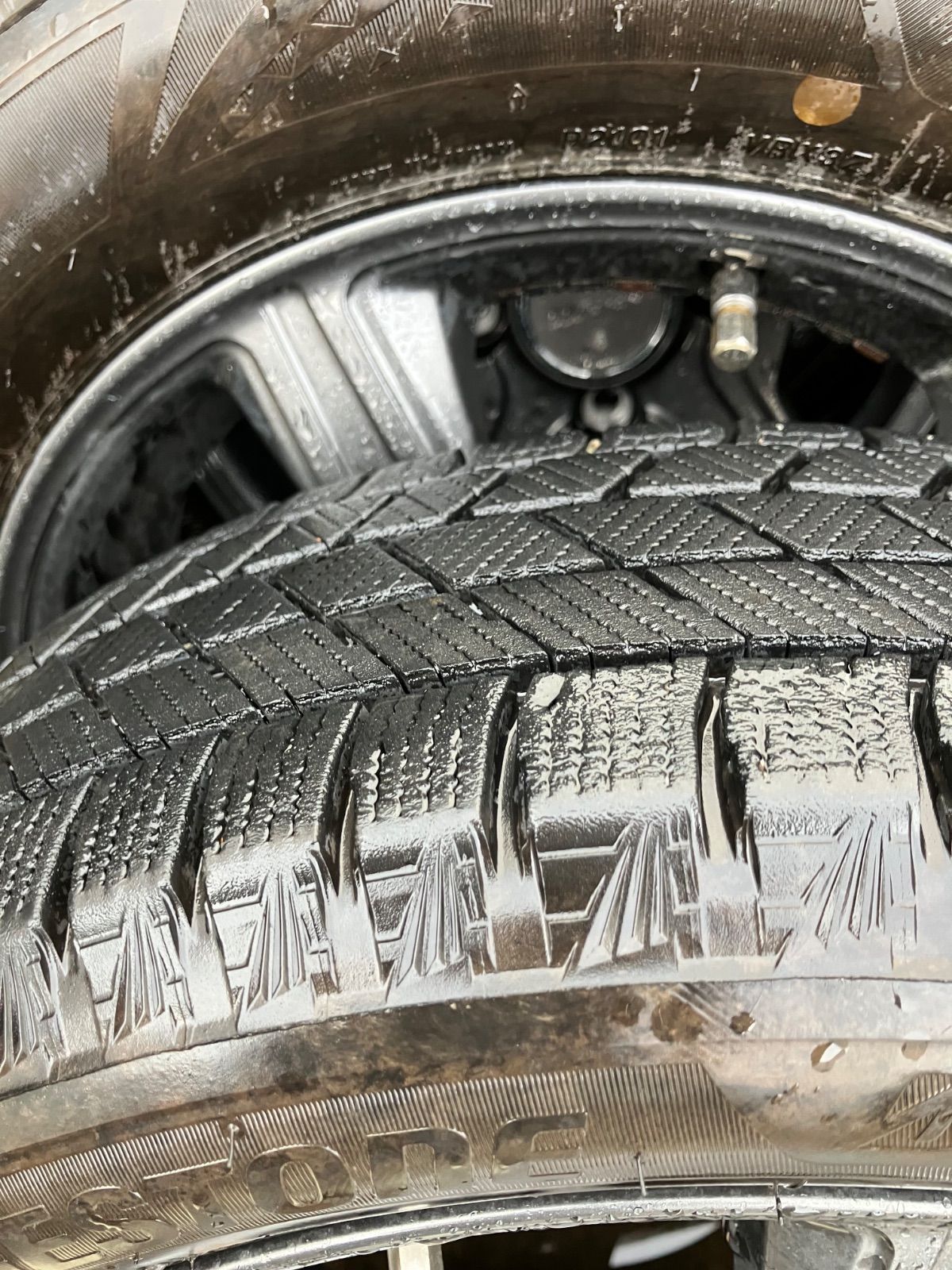 14 スタッドレス4本