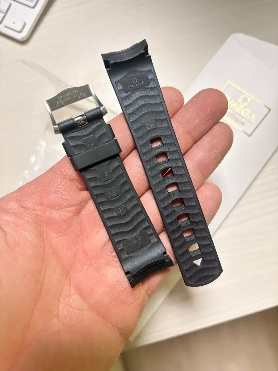 オメガ シーマスター ラバー ストラップ