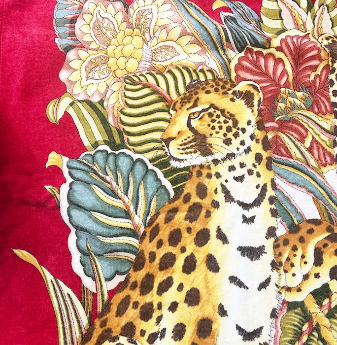 フェラガモ Salvatore Ferragamo ビーチタオル 大判 レオパード レッド 赤