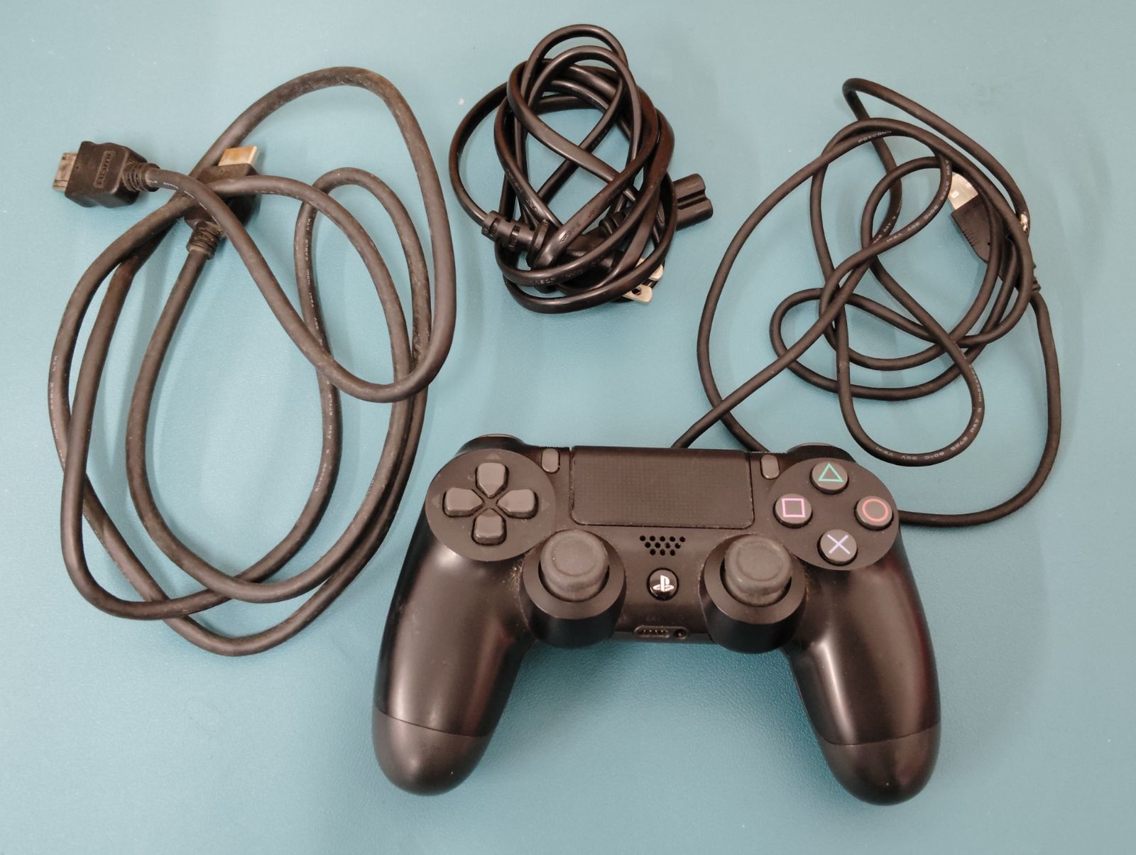 1202 H 15 SONY PlayStation 4 PS 2100 A 起動 済み 本体のみ
