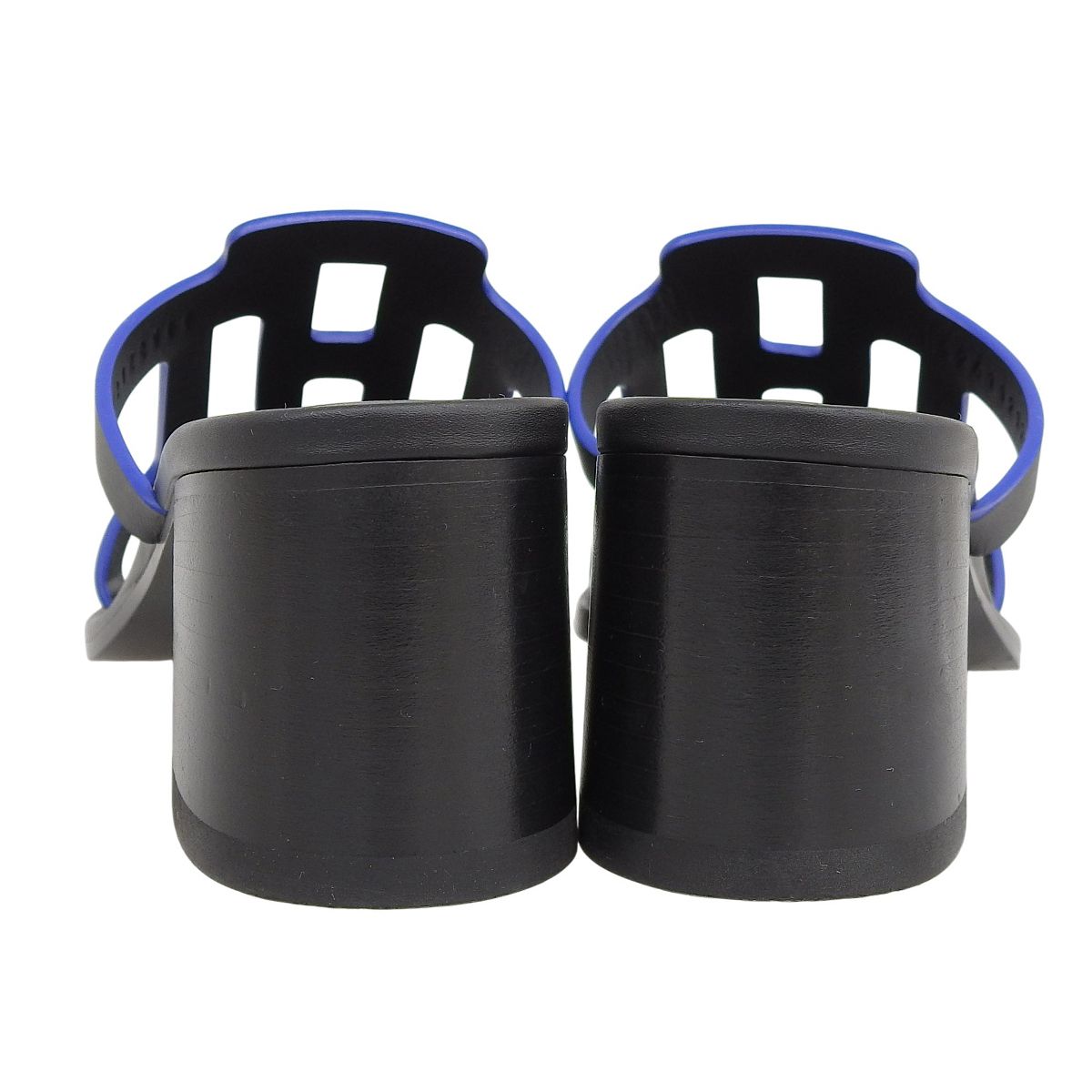 HERMES エルメス イジ― 60 サンダル ブラック黒 ブルー青 レザー ミュール アパレル ファッション 靴 シューズ ヒール レディース アラモード