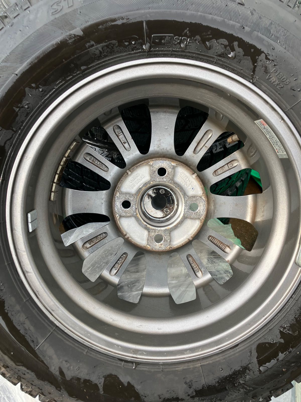 145 80 13 スタッドレス4本