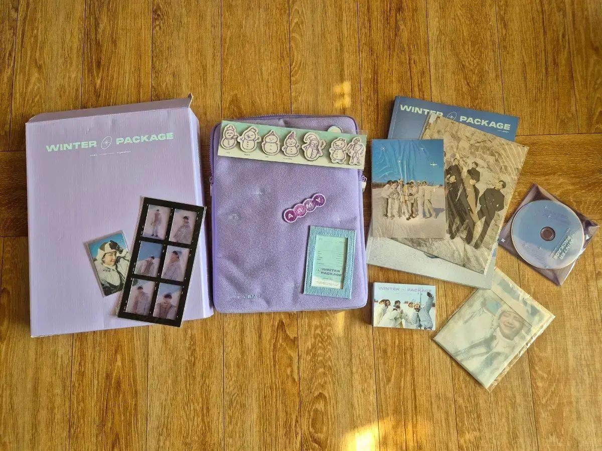 イ743 コレクション 香合『土居義峰』『蛸唐草蒔絵 外居 香合 共箱