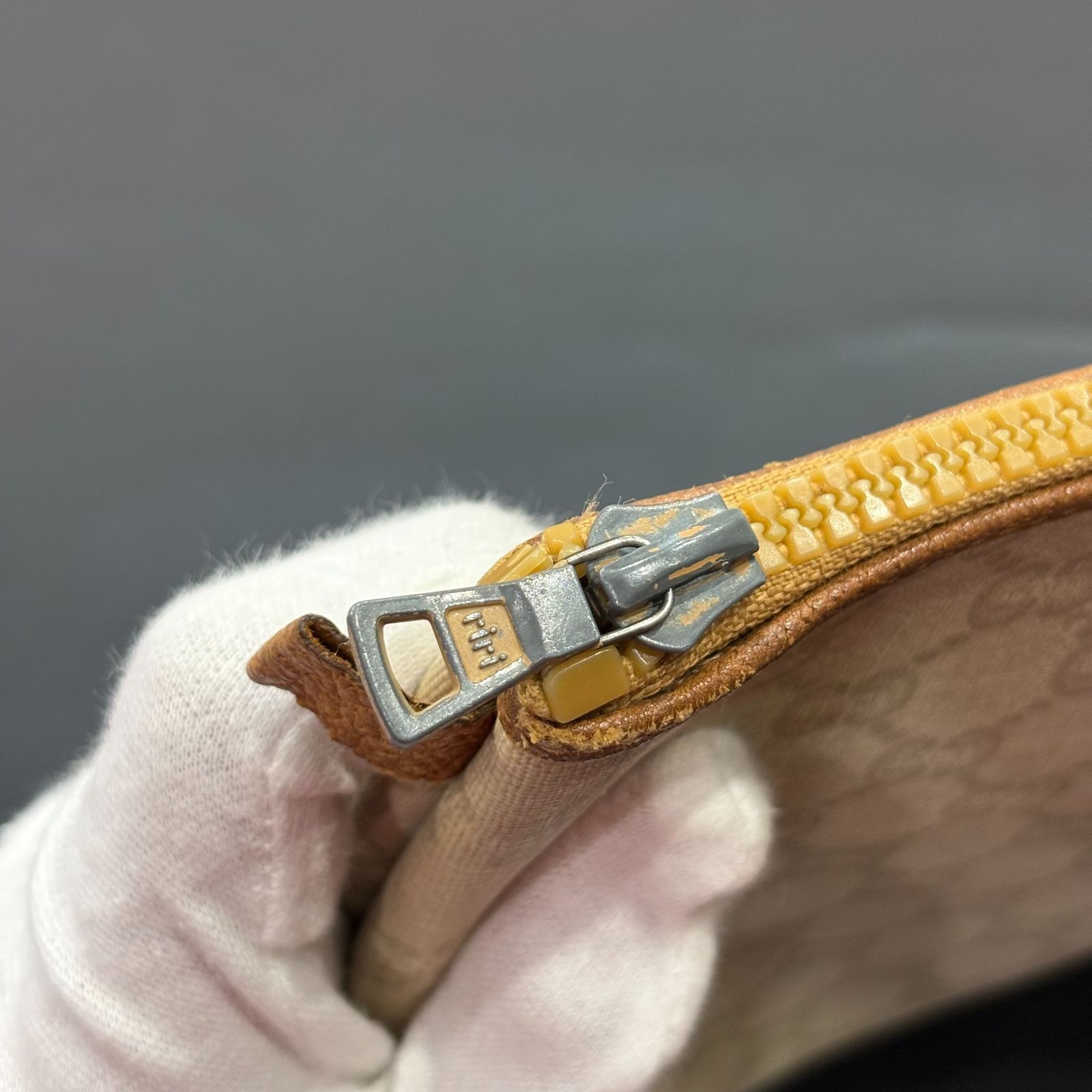 GGクラッチバッグ