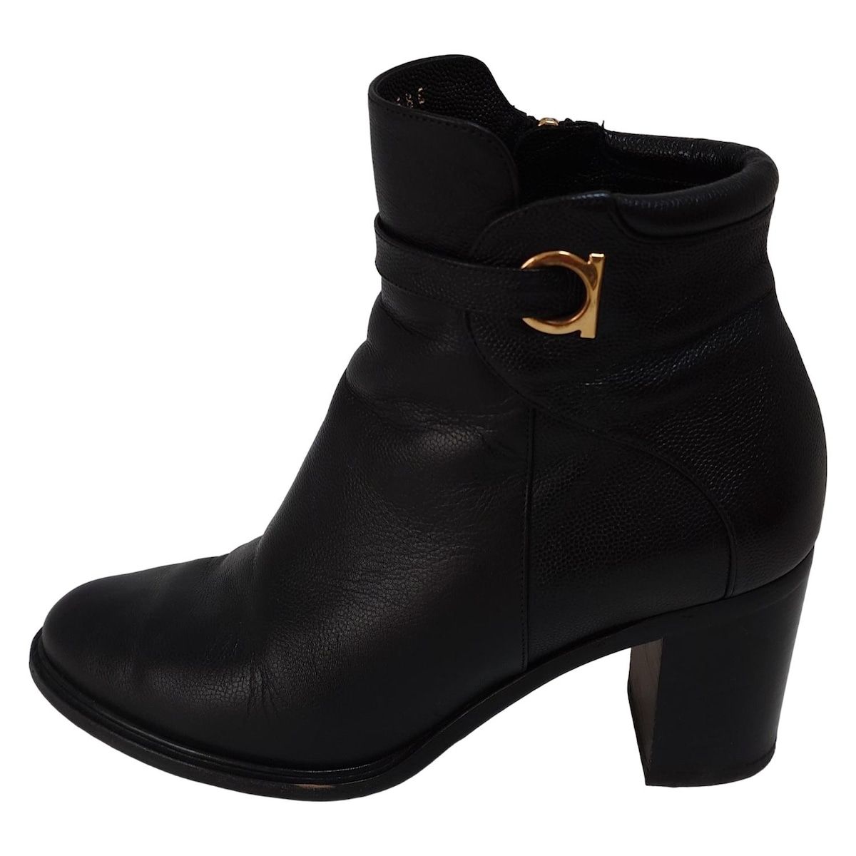 SalvatoreFerragamo サルバトーレフェラガモ ショートブーツ 6 1 2 C レディース - 黒 ガンチーニ レザー