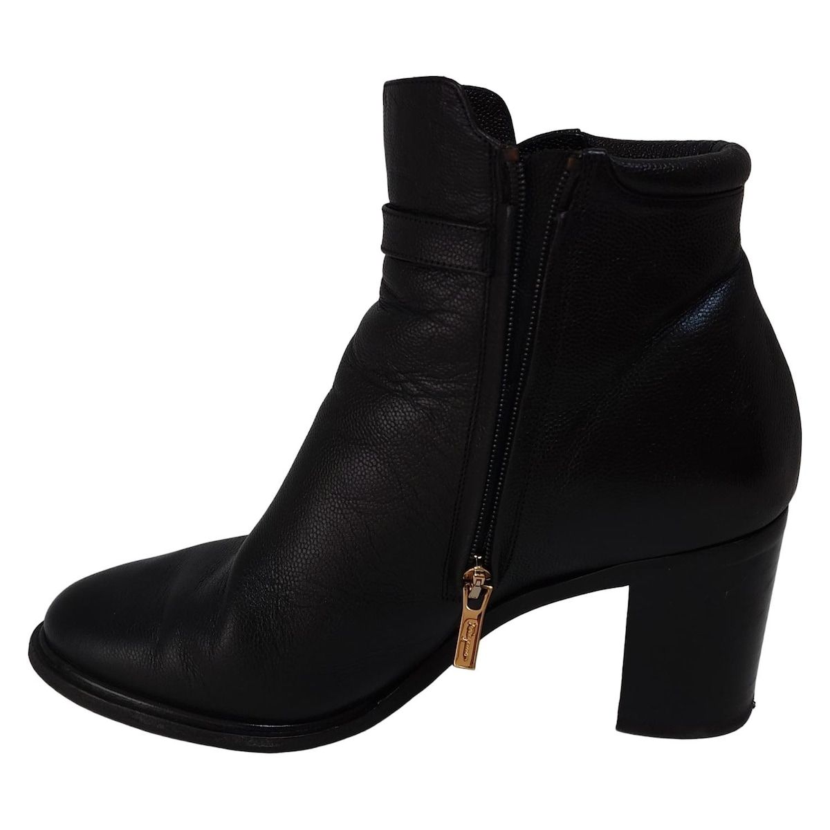 |SalvatoreFerragamo サルバトーレフェラガモ