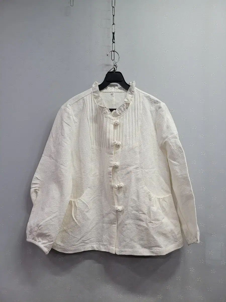 トップス ボトムス