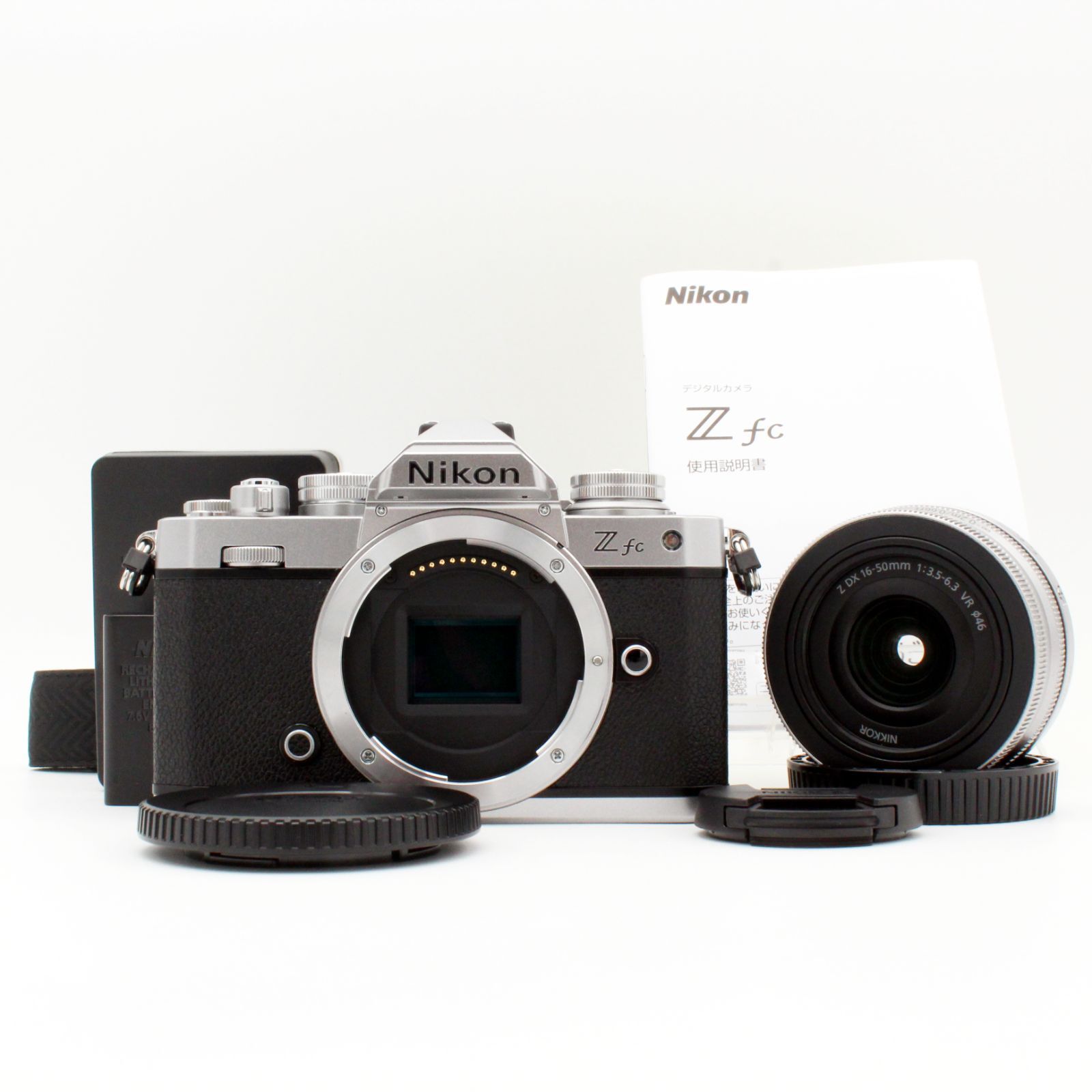 ❤️シャッター回数わずか3枚❤️️Bluetooth搭載❤️Nikon D3500 ❤️シャッター回数わずか3枚❤️️Bluetooth搭載❤️Nikon D3500