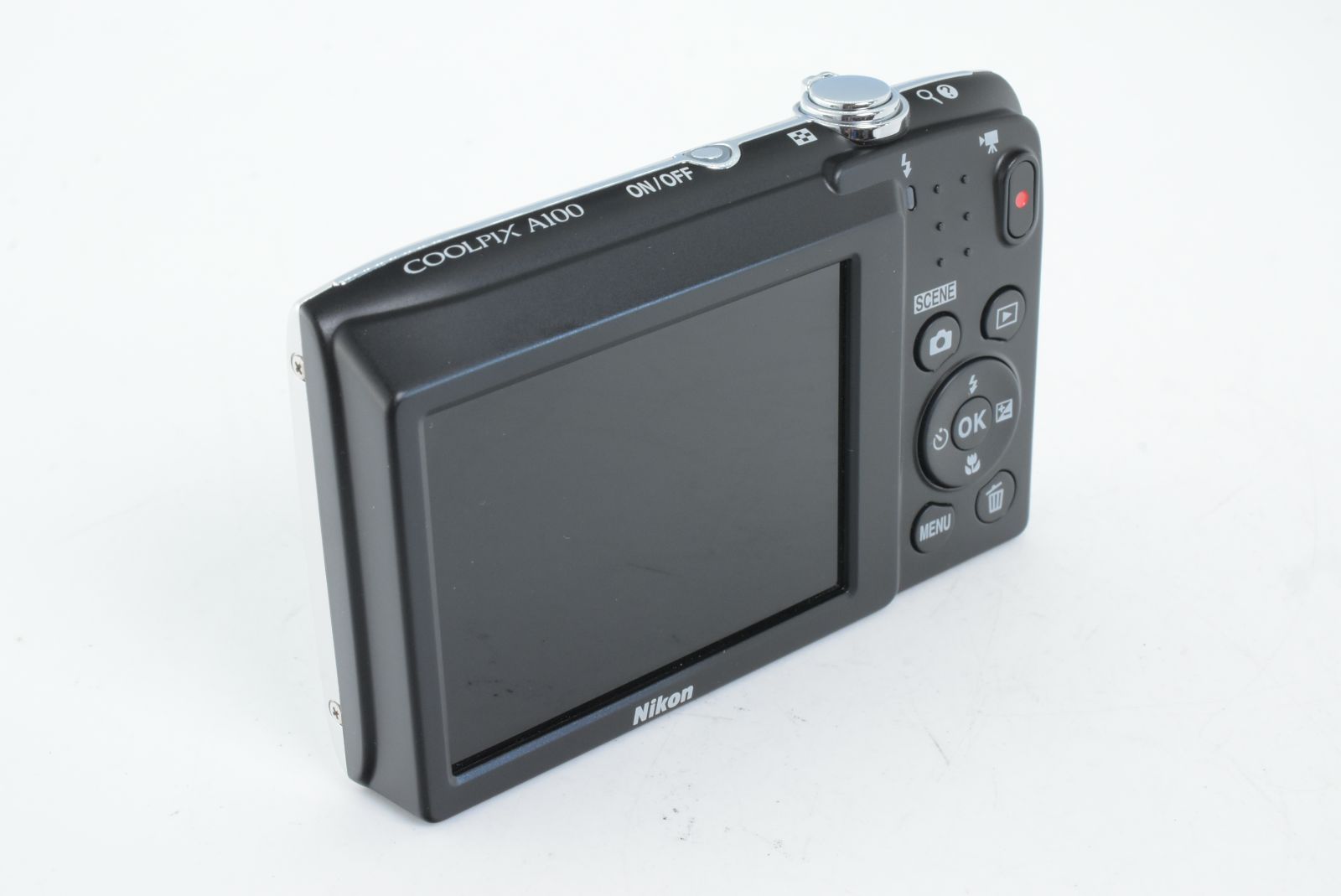 美品】Nikon COOLPIX A100 20.1MP Digital Camera Silver ニコン