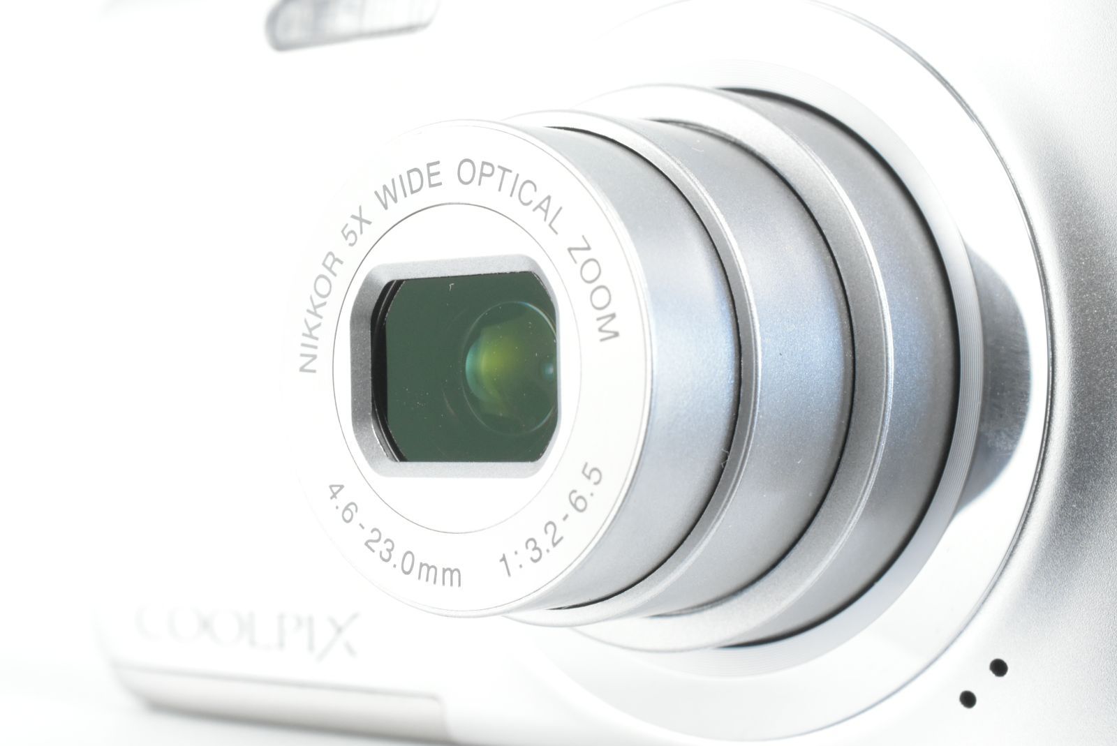 美品】Nikon COOLPIX A100 20.1MP Digital Camera Silver ニコン