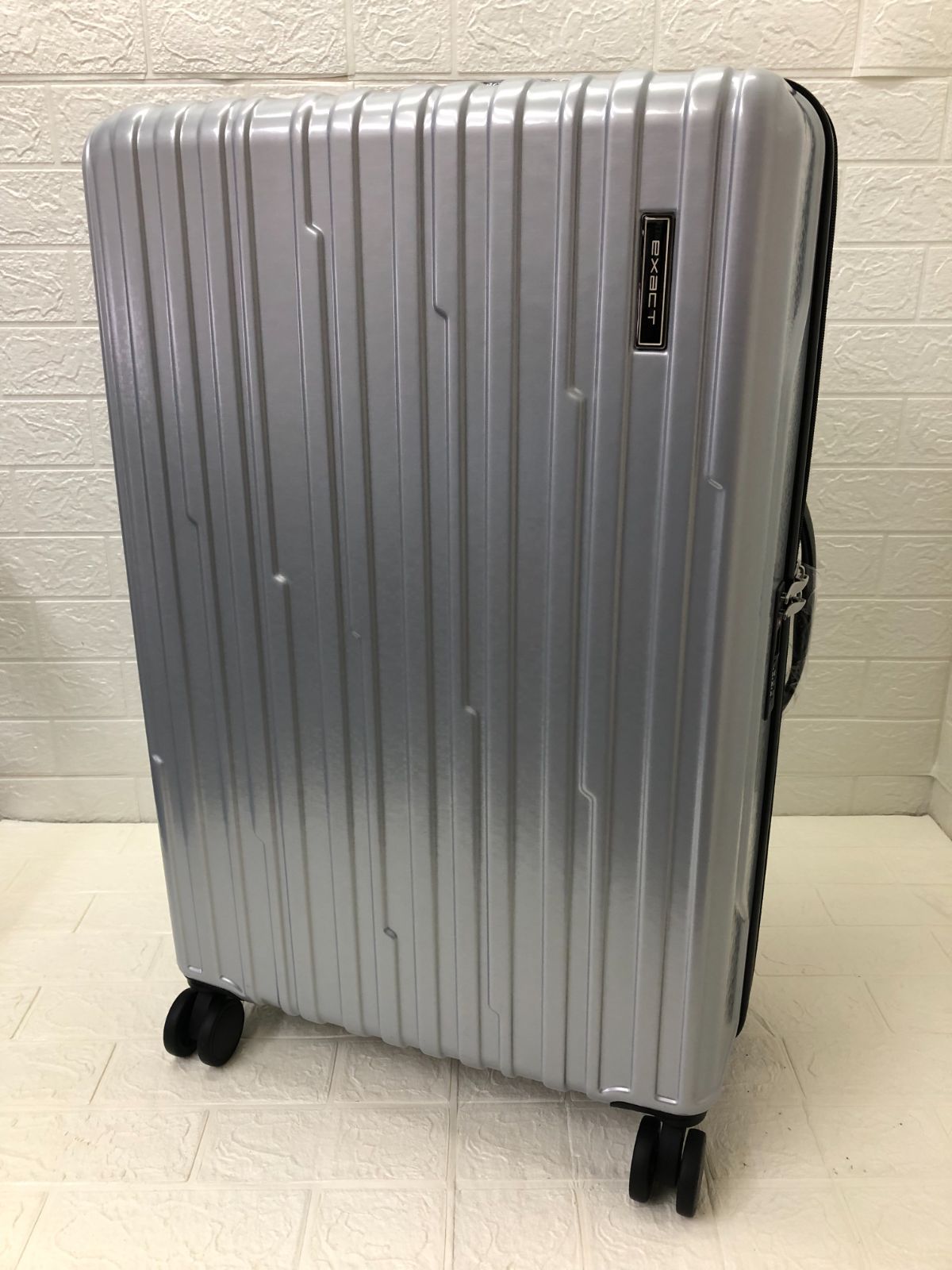 ACE EXACT エース イグザクト プリズム ボディ スーツケース 78-94 L シルバー