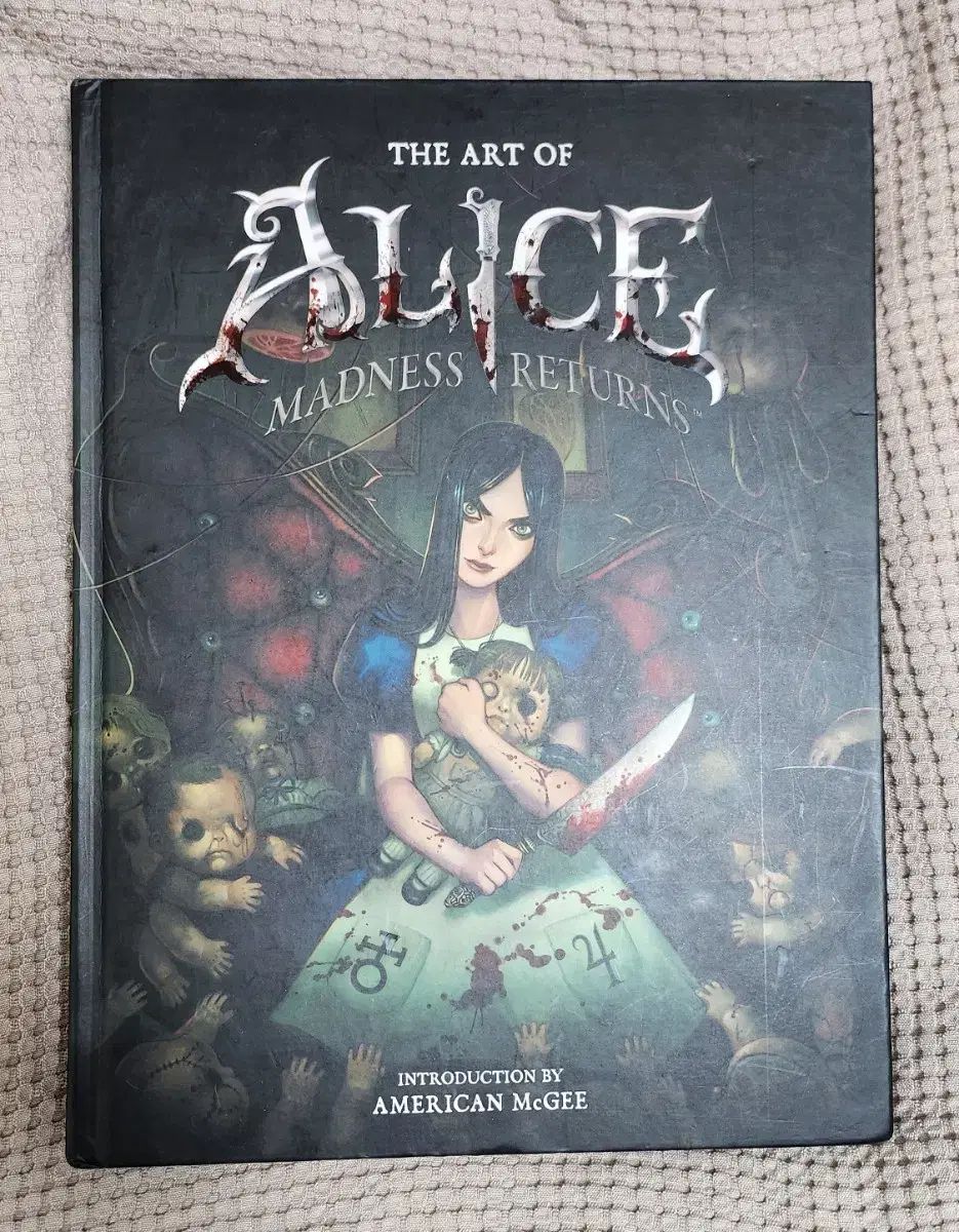 アリス マッドネス リターンズ アートブック the art of Alice madnes