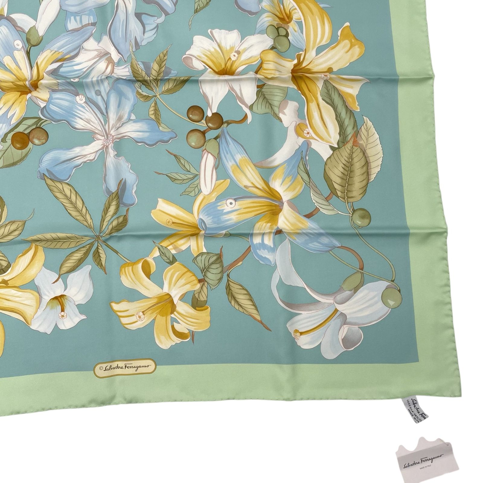 未使用品 Salvatore Ferragamo サルヴァトーレ フェラガモ スカーフ