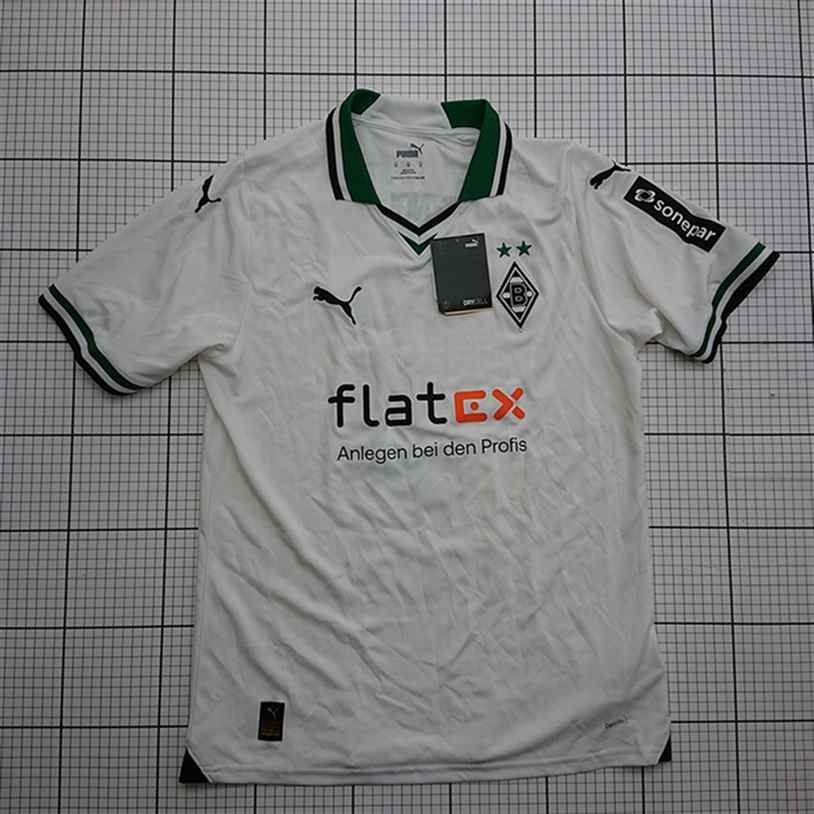 乗車口案内板 特急 雷鳥 新潟 大阪 号車板 鉄道部品 廃品 放出品 鉄道古物