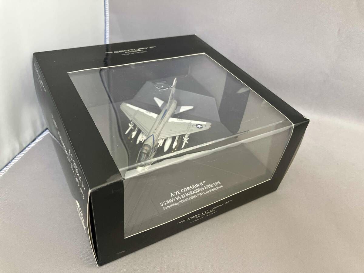 A-7E CORSAIR Ⅱ U.S.NAVY VA-82 MARAUDERS AJ300 1978