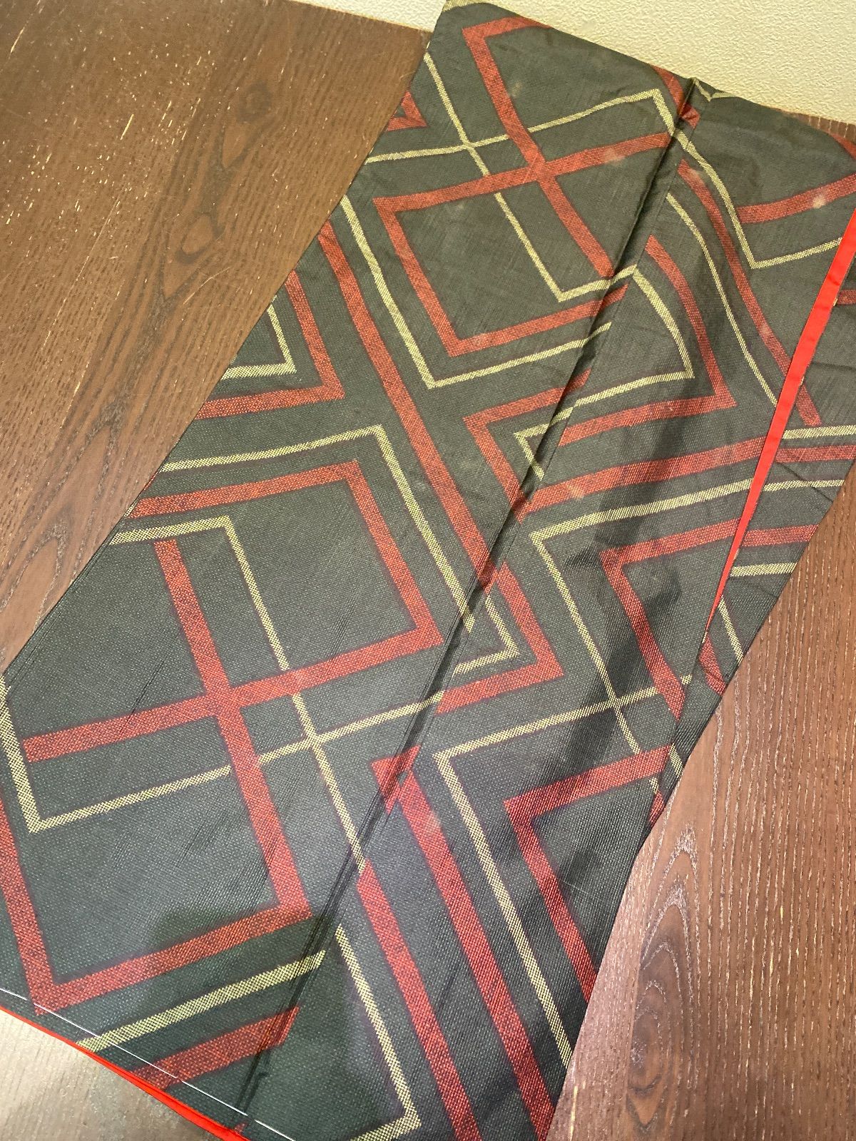 まとめ売り】正絹大島紬7枚 リメイク素材 ハンドメイド向け - メルカリ