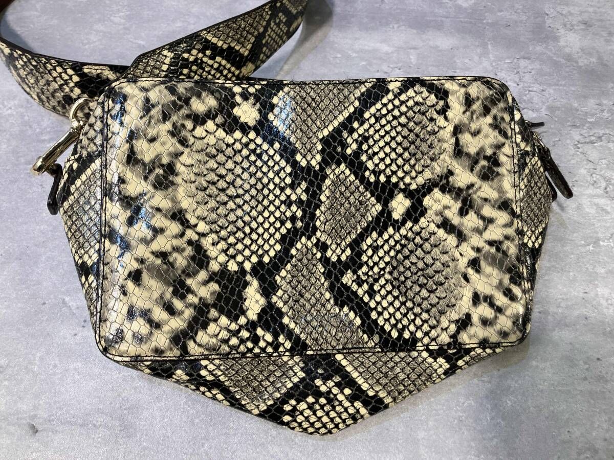 YONFA python shoulder bag パイソン柄ショルダーバッグ ヨンファ 