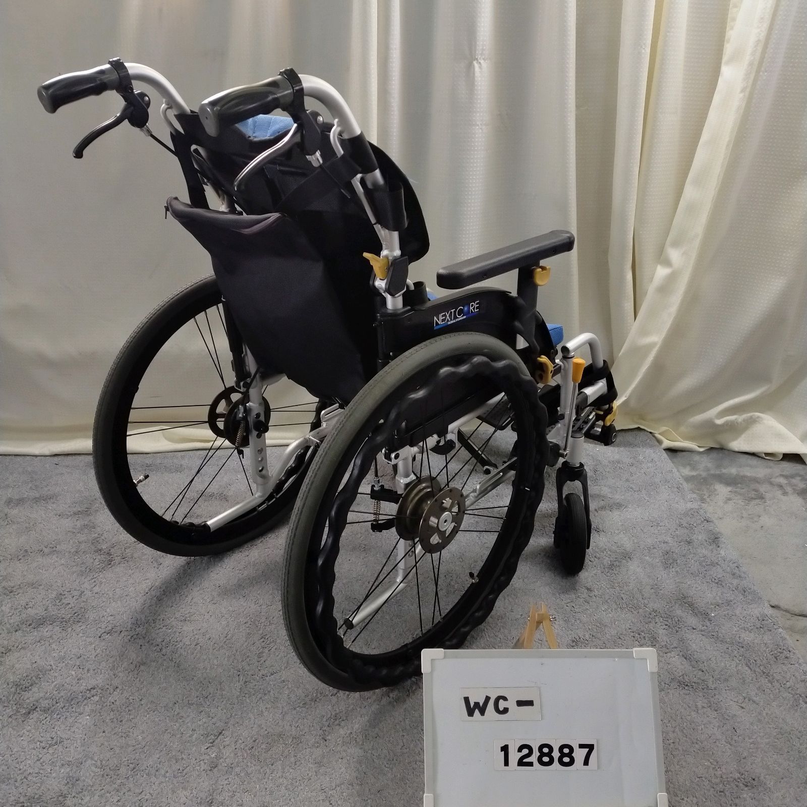 WC ネクストコア アジャスト NEXT-51 B 軽量 スリム matsunaga まつなが マツナガ 自走型 自走式 車椅子 車イス 車いす 在宅介護 福祉用具 洗浄|消毒済 介護用品