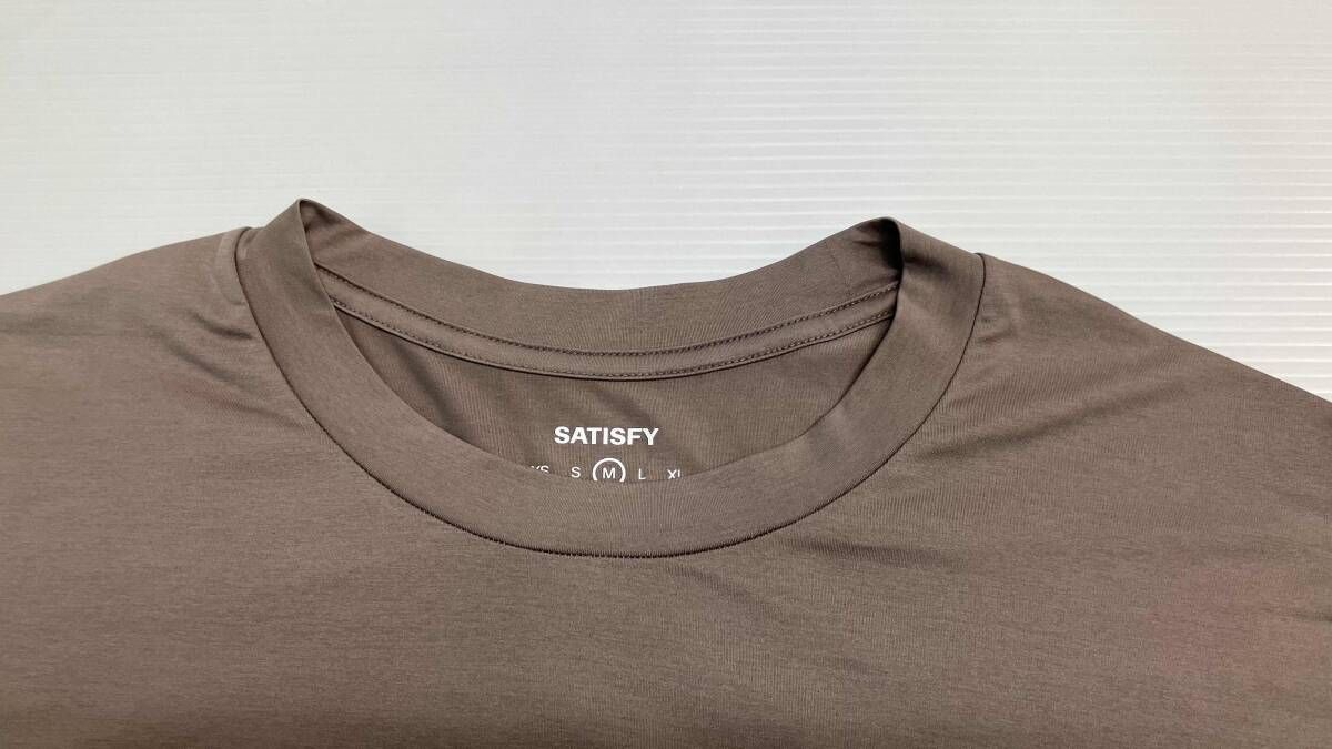 ☆ 美品 タグ付き SATISFY サテｨスファイ 半袖Tシャツ Auralite サイズ
