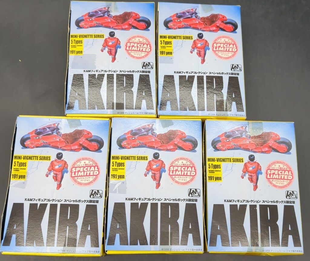 K&M MINI-VIGNETTE SERIES AKIRA 2nd スペシャルボックス限定版 カラー