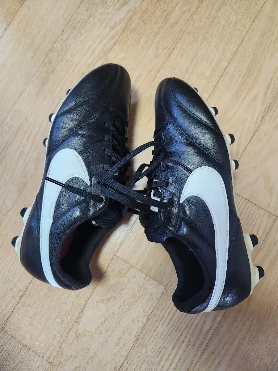 AG サッカーシューズ