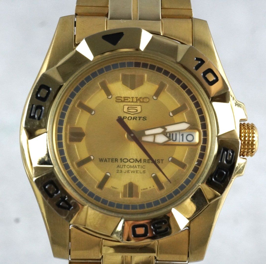 SEIKO セイコー 5 SPORTS ファイブスポーツ 自動巻き automatic 機械式