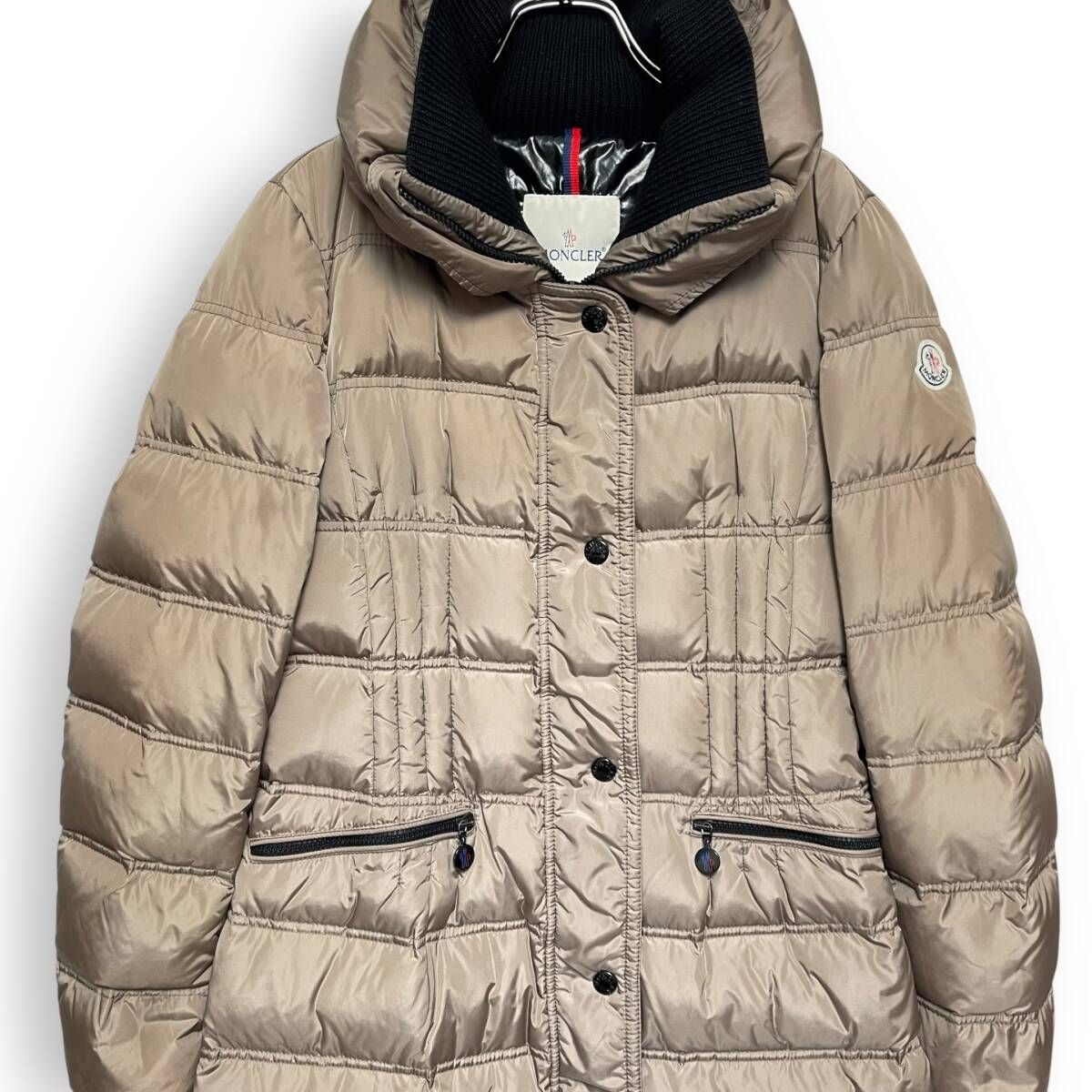 M25121/ MONCLER モンクレール ダウン コート ジャケット ベージュ 