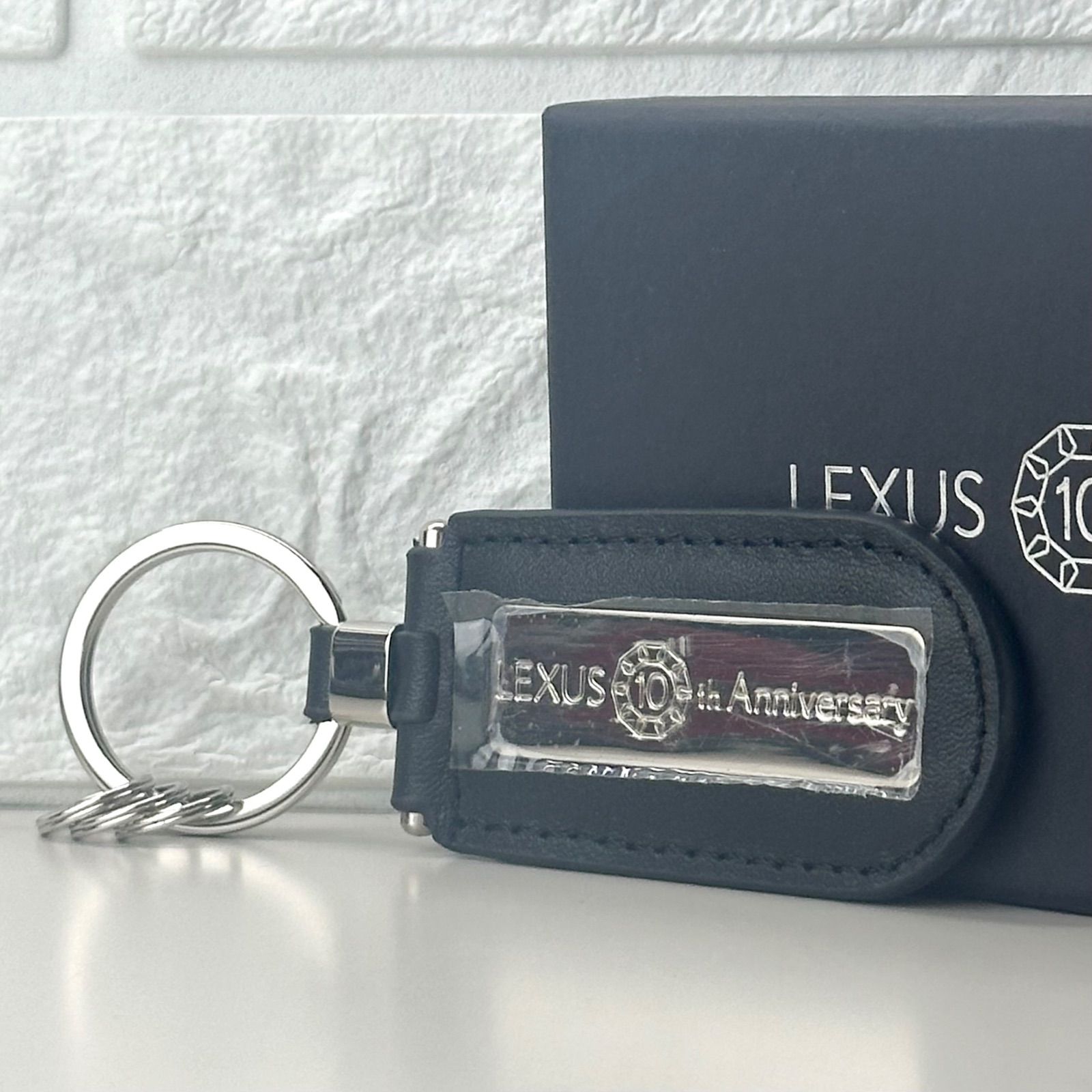 未使用 非売品 LEXUS レクサス 10th Anniversary キーホルダー