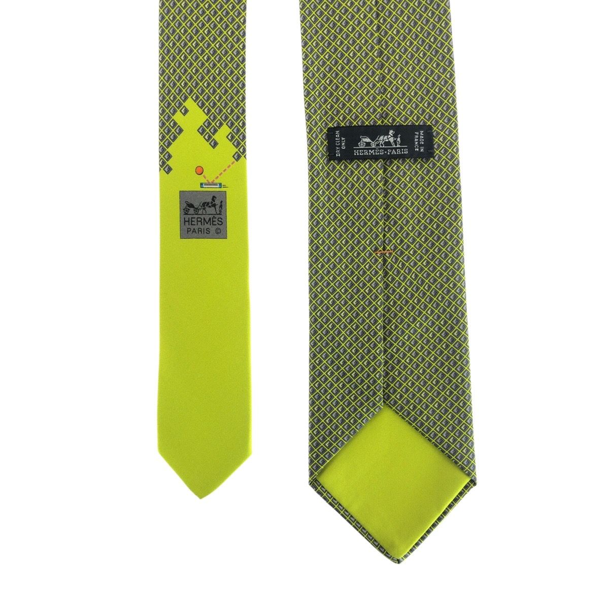 ✨未使用箱付きタグ付き✨HERMES ホース総柄　トロフィー総柄　ネクタイ 新品未使用 HERMES エルメス 総柄 グリーン シルク ネクタイ メンズ