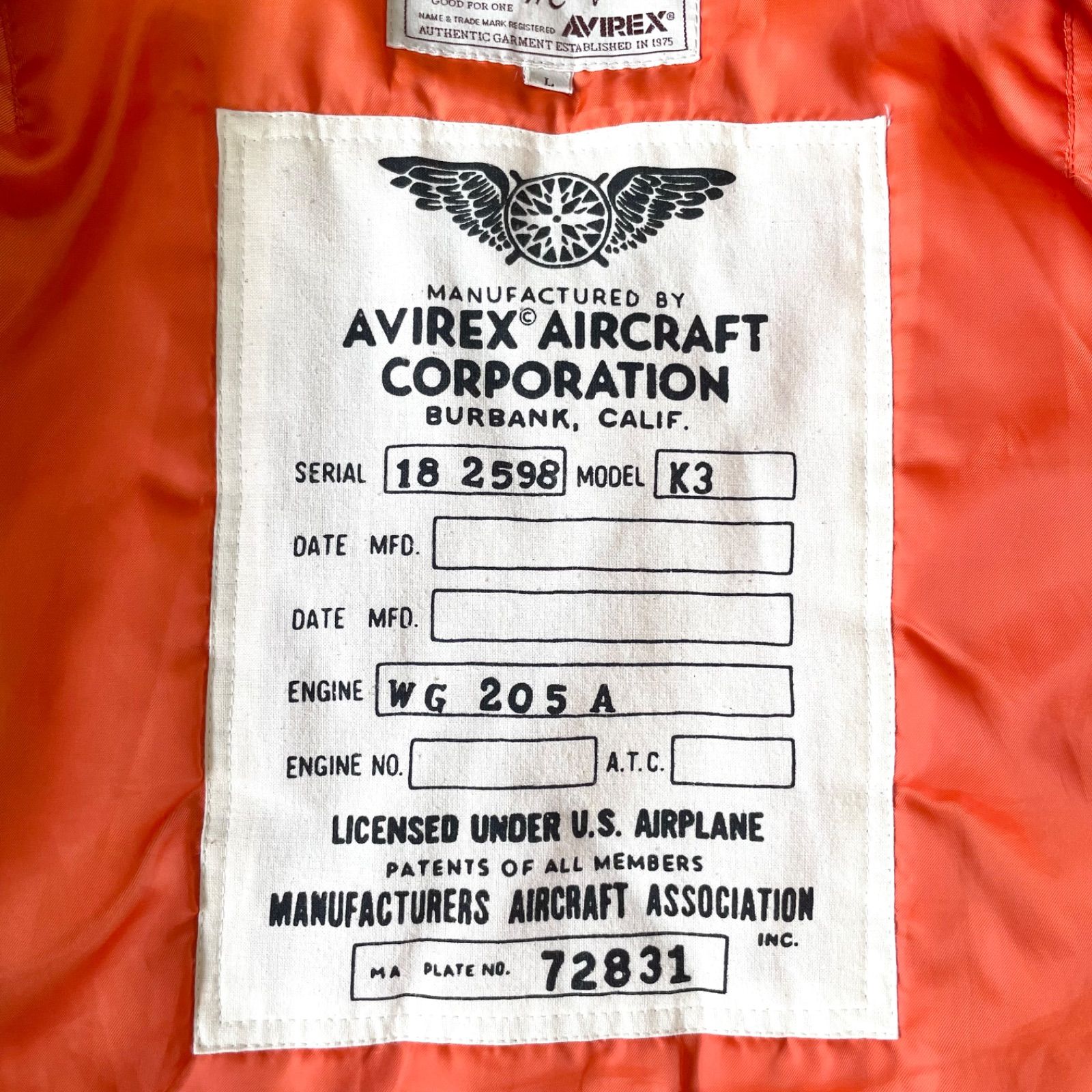 【最終価格】【美品です】AVIREX　フライトジャケット　ワッペン多数 AVIREX アヴィレックス 節約 MA-1 フライトジャケット ミリタリー