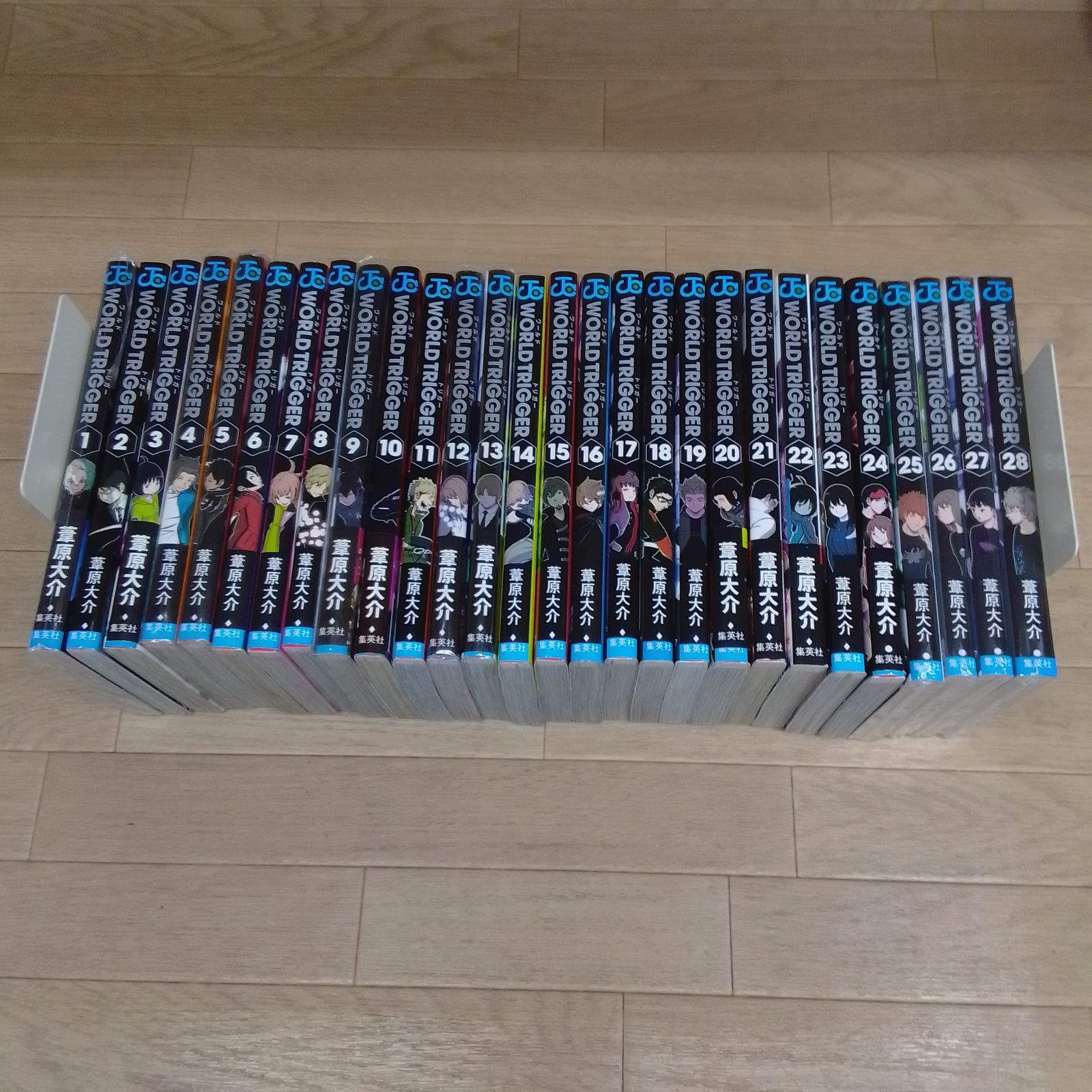 未開封4冊】ワールドトリガー 1～28巻 全巻コミックセット 《RO10C》S6