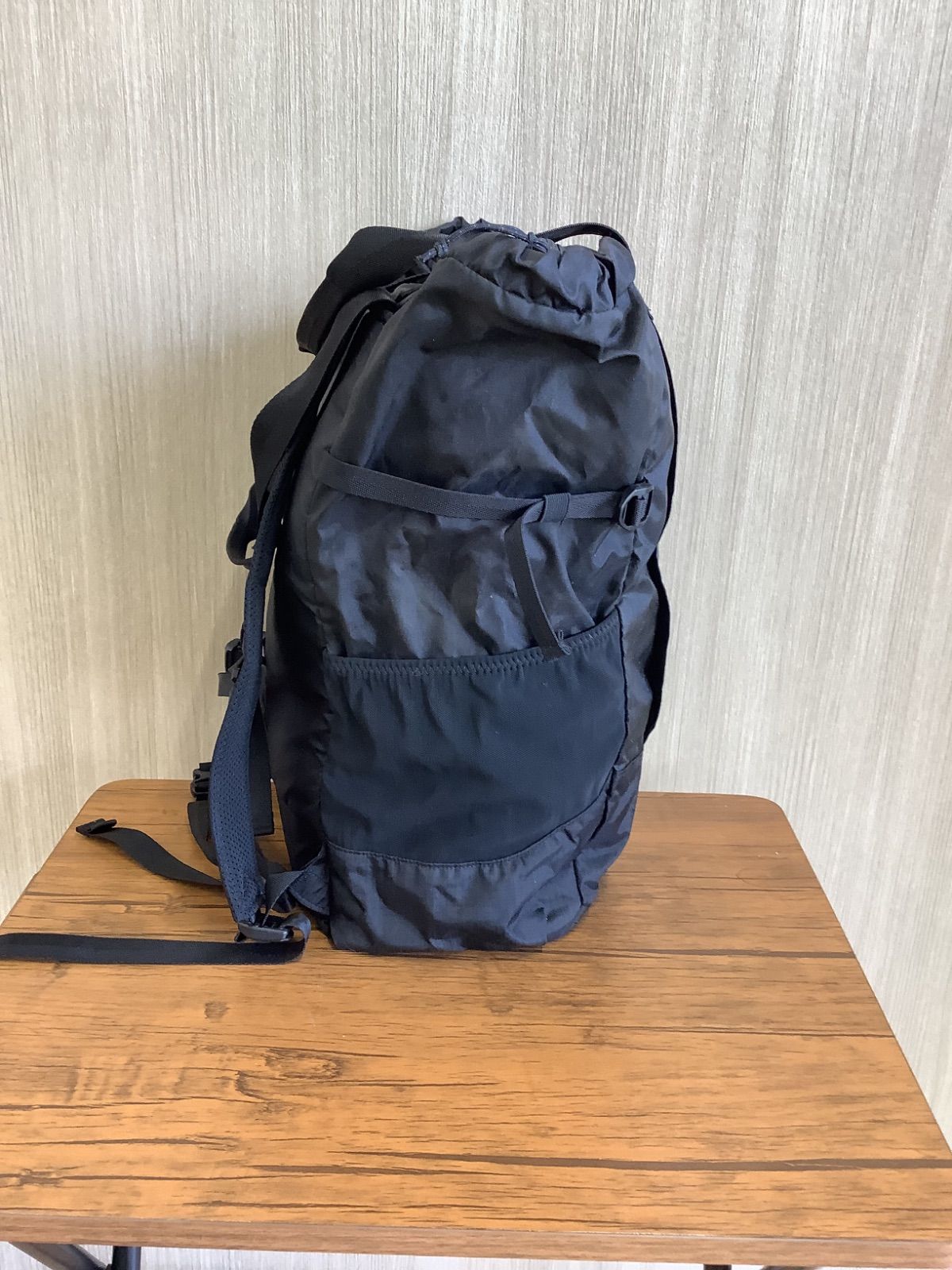 パタゴニア ライトウェイト トラベル トートパック 22L 黒 2WAY