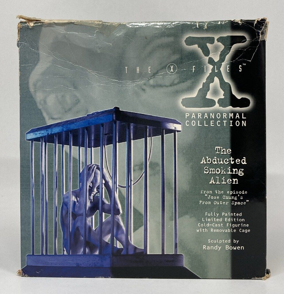 BOWEN PARANORMAL COLLECTION THE ABDUCTED SMOKING ALIEN