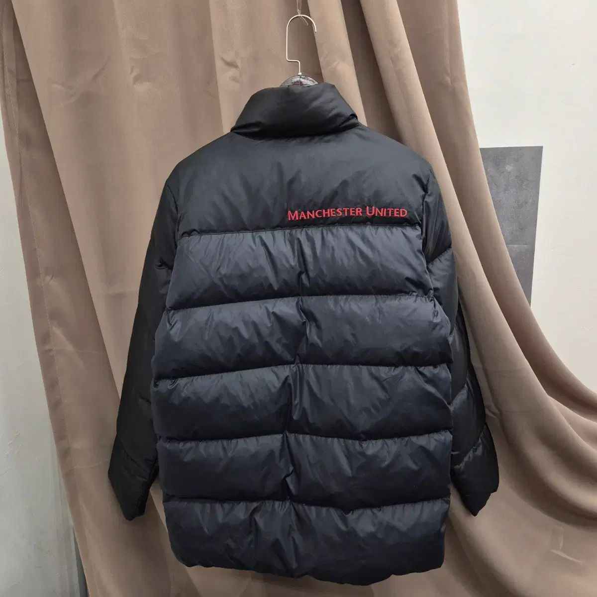 公式 ナイキ マンチェスター・ユナイテッドFC ブラック ダウン