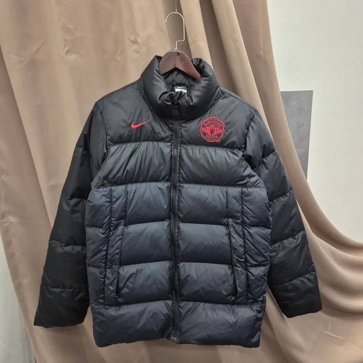 NIKE/ナイキ マンチェスターユナイテッド ダウンコート メンズM 黒