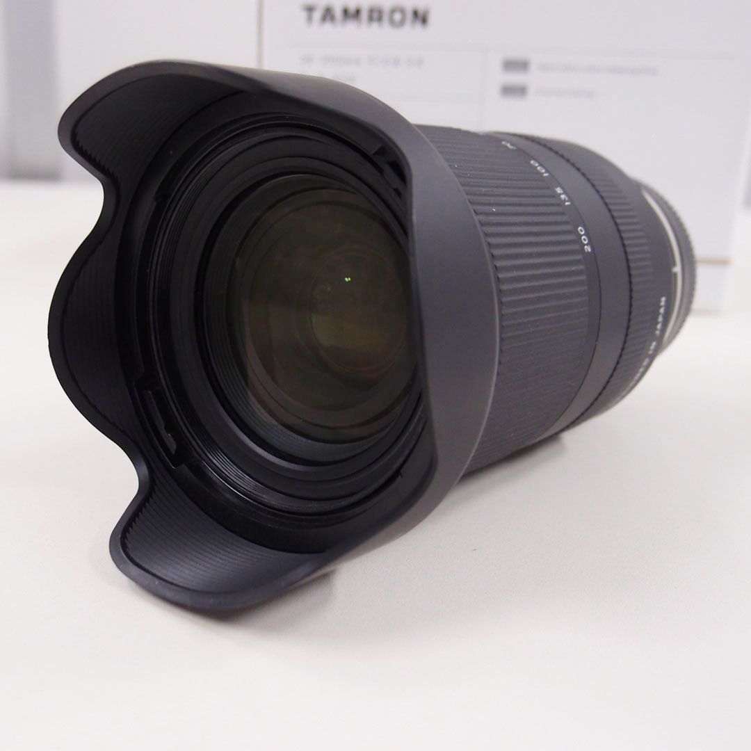 TAMRON 28 200 mm F 2 8 5 6 Di III RXD ソニーEマウント