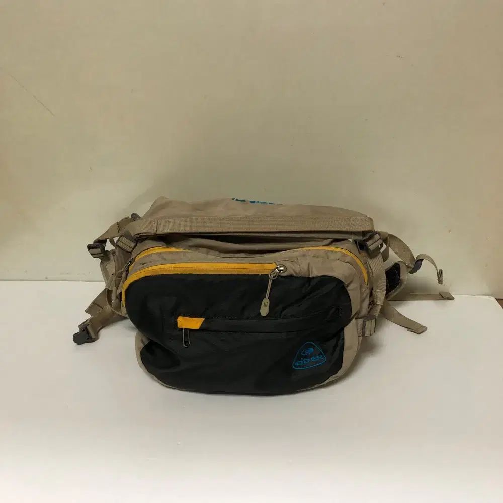 バーバリー BURBERRY カシミヤ混 バルカラー コート 紺色 比翼ボタン