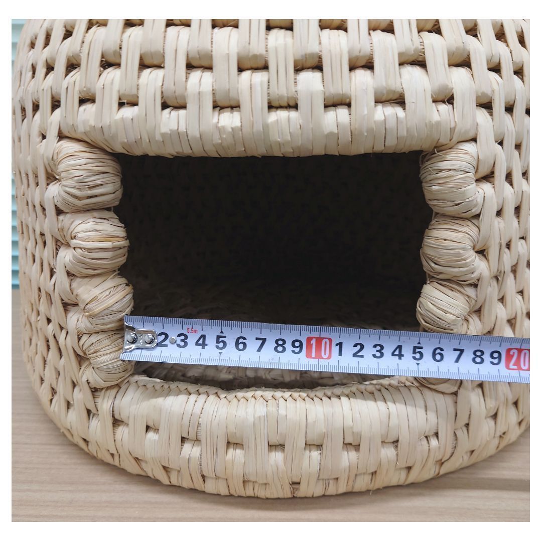 特選の一品】天然稲わら 猫ちぐら（ねこちぐら）手作り - メルカリ